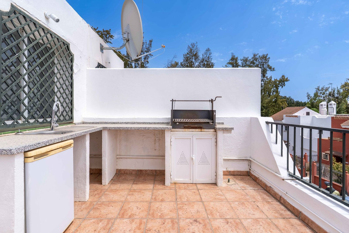 Te koop Herenhuis Costa Del Sol Nueva Andalucía € 519.000,-