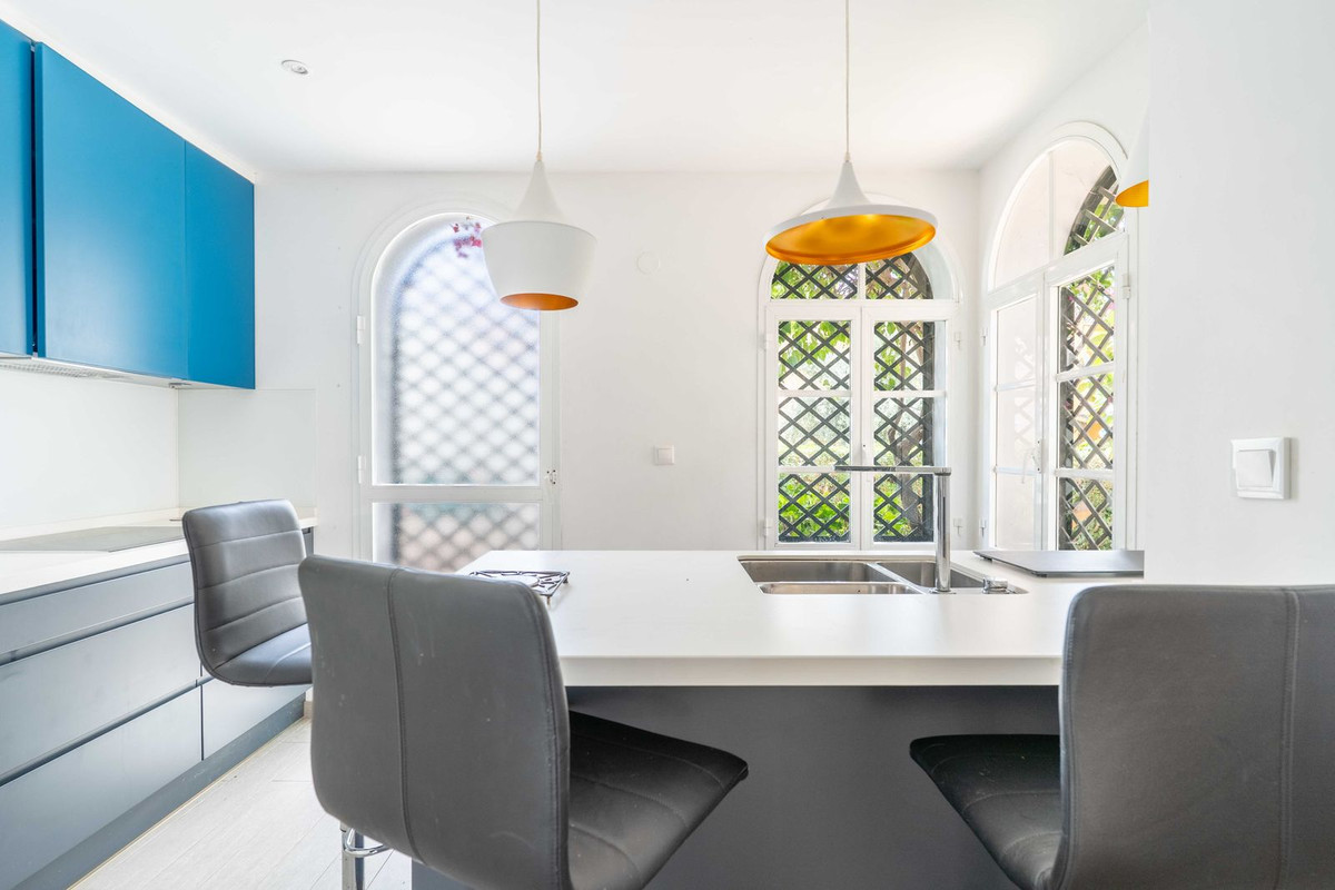 Te koop Herenhuis Costa Del Sol Nueva Andalucía € 519.000,-