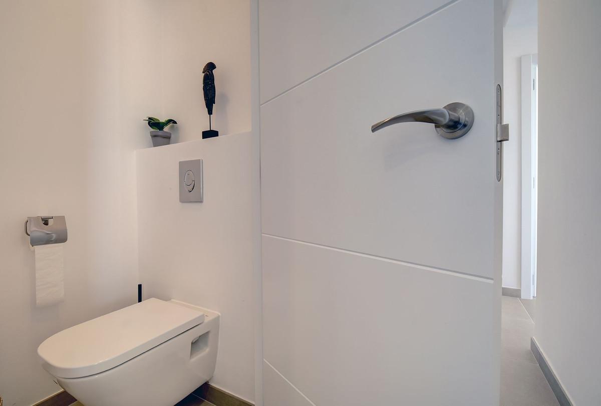 Te koop Middle Floor Apartment Costa Del Sol Estepona € 925.000,-