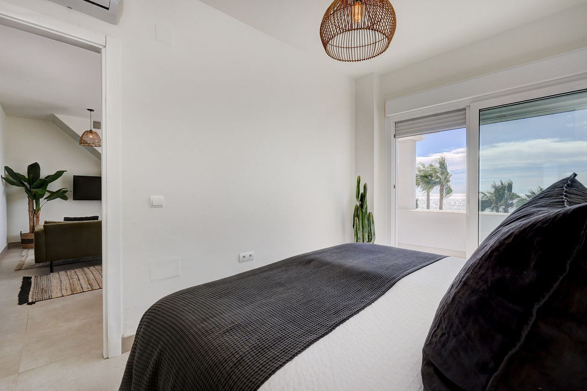 Te koop Penthouse Costa Del Sol Estepona € 975.000,-