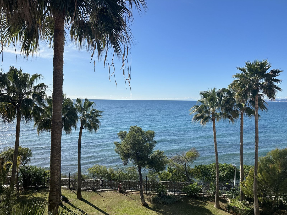 Te koop Penthouse Costa Del Sol Estepona € 975.000,-