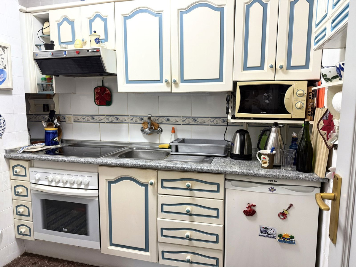 Te koop Middle Floor Apartment Costa Del Sol Fuengirola € 325.000,-