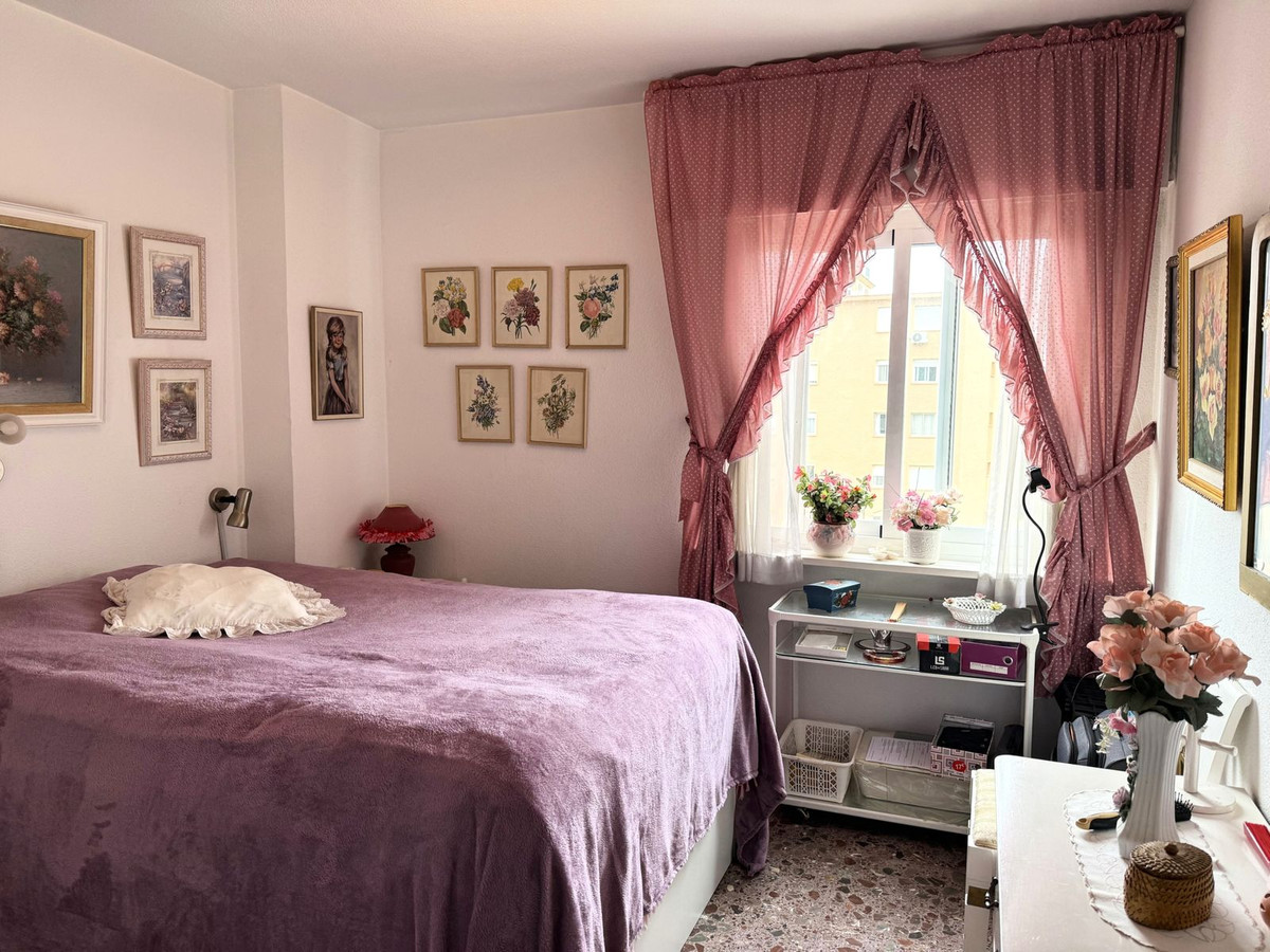 Te koop Middle Floor Apartment Costa Del Sol Fuengirola € 325.000,-