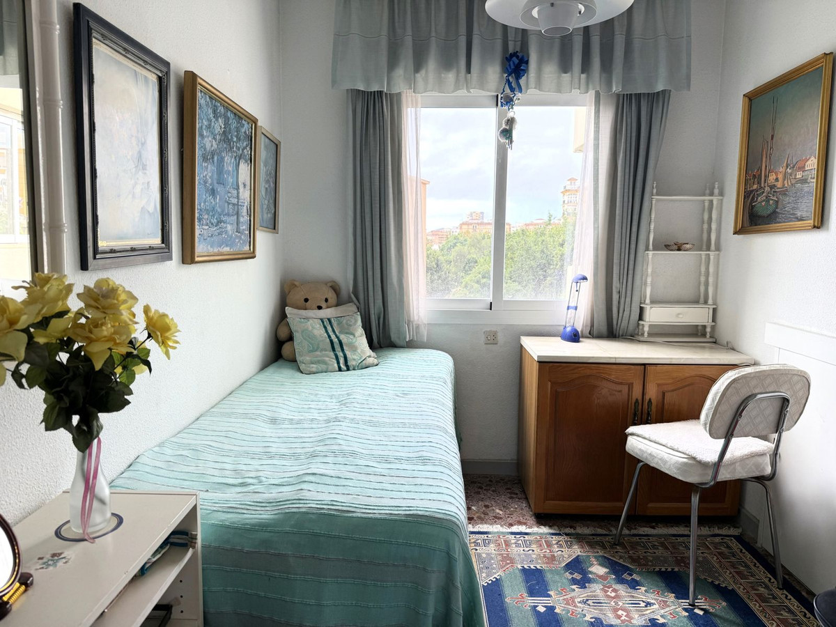 Te koop Middle Floor Apartment Costa Del Sol Fuengirola € 325.000,-