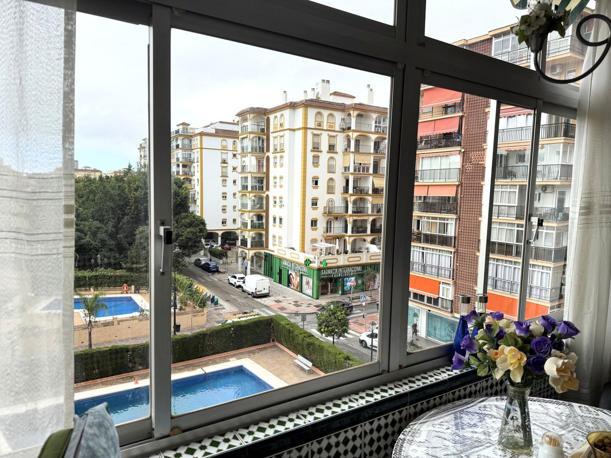 Te koop Middle Floor Apartment Costa Del Sol Fuengirola € 325.000,-