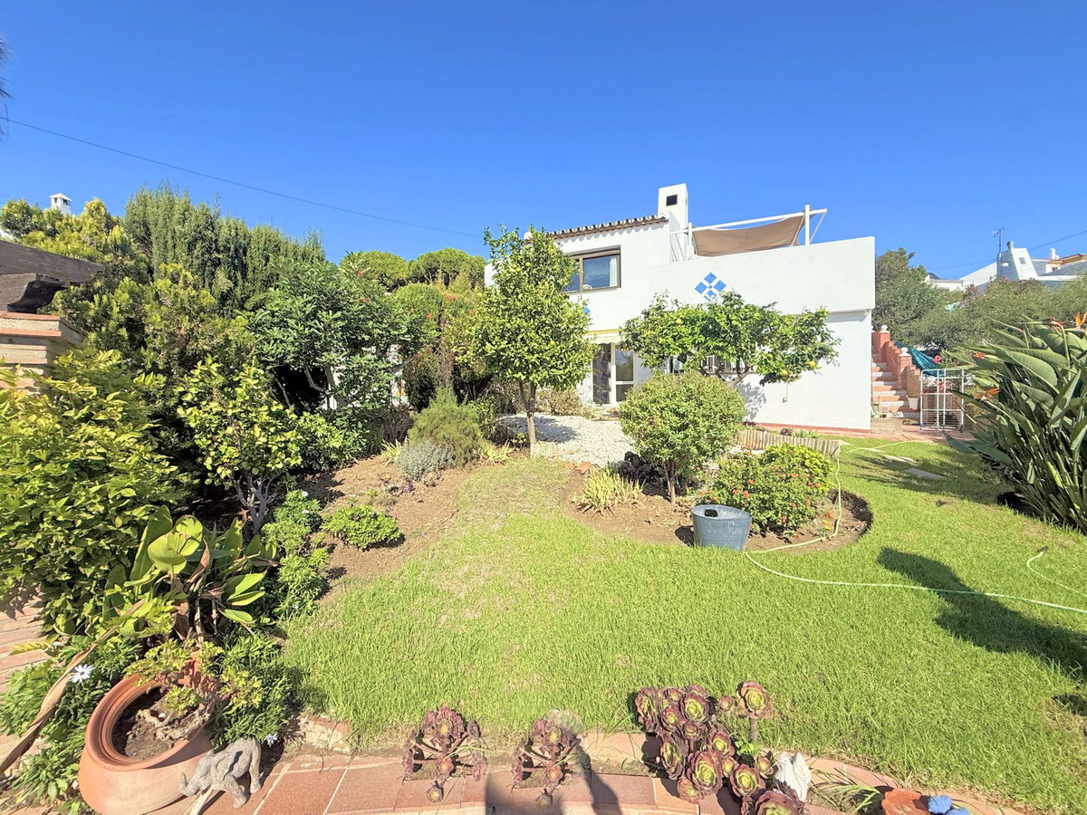 Te koop Vrijstaande Villa Costa Del Sol Casares Playa € 395.000,-