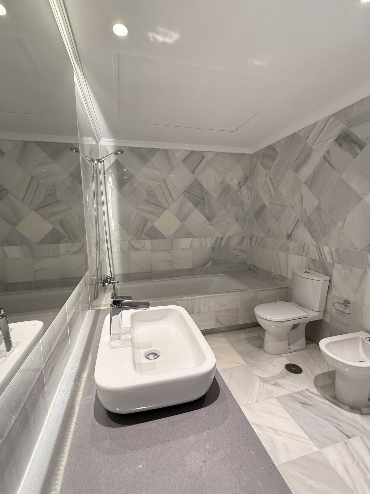 Te koop Gelijkvloers appartement Costa Del Sol Benahavís € 800.000,-