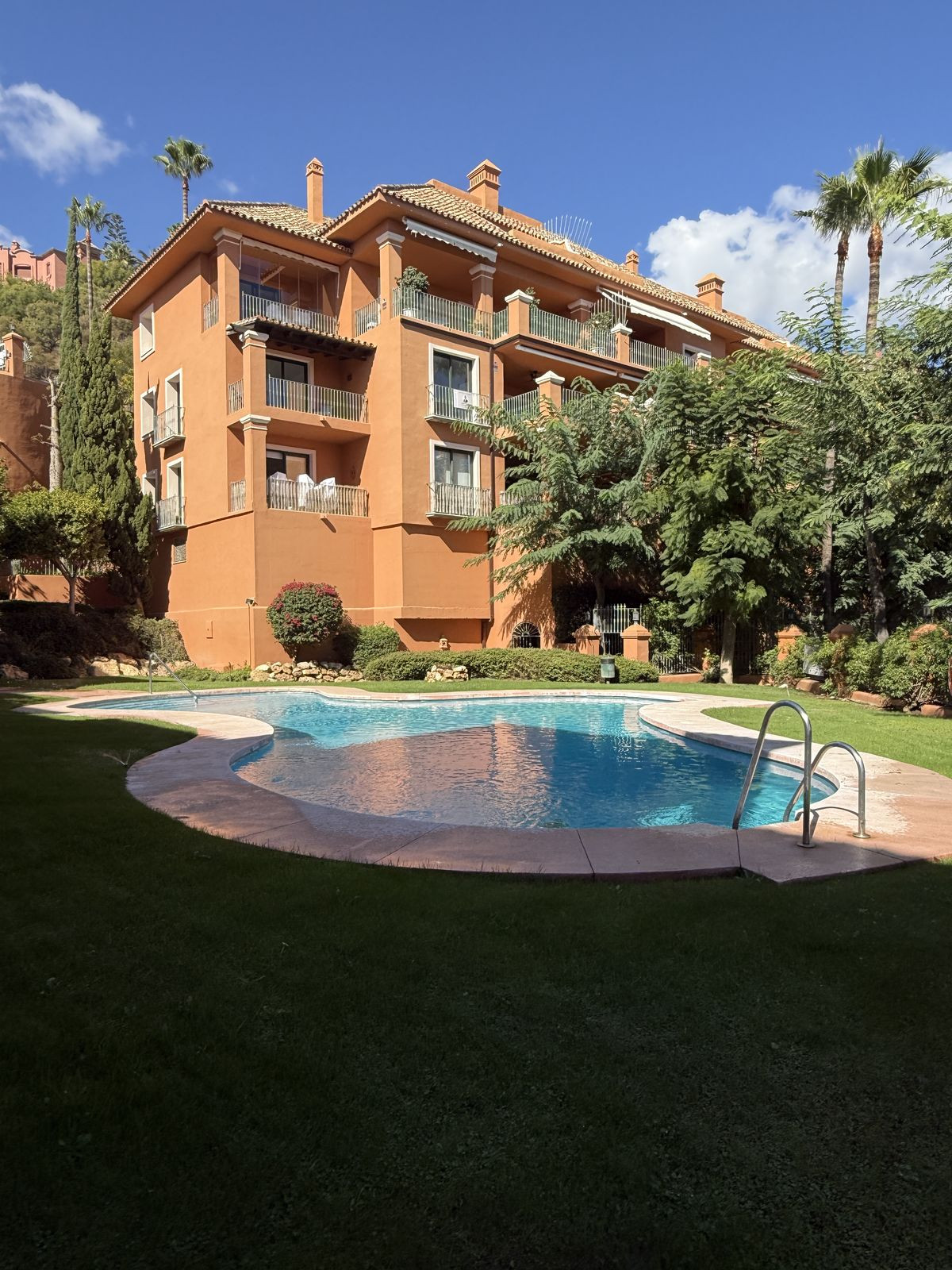 Te koop Gelijkvloers appartement Costa Del Sol Benahavís € 800.000,-