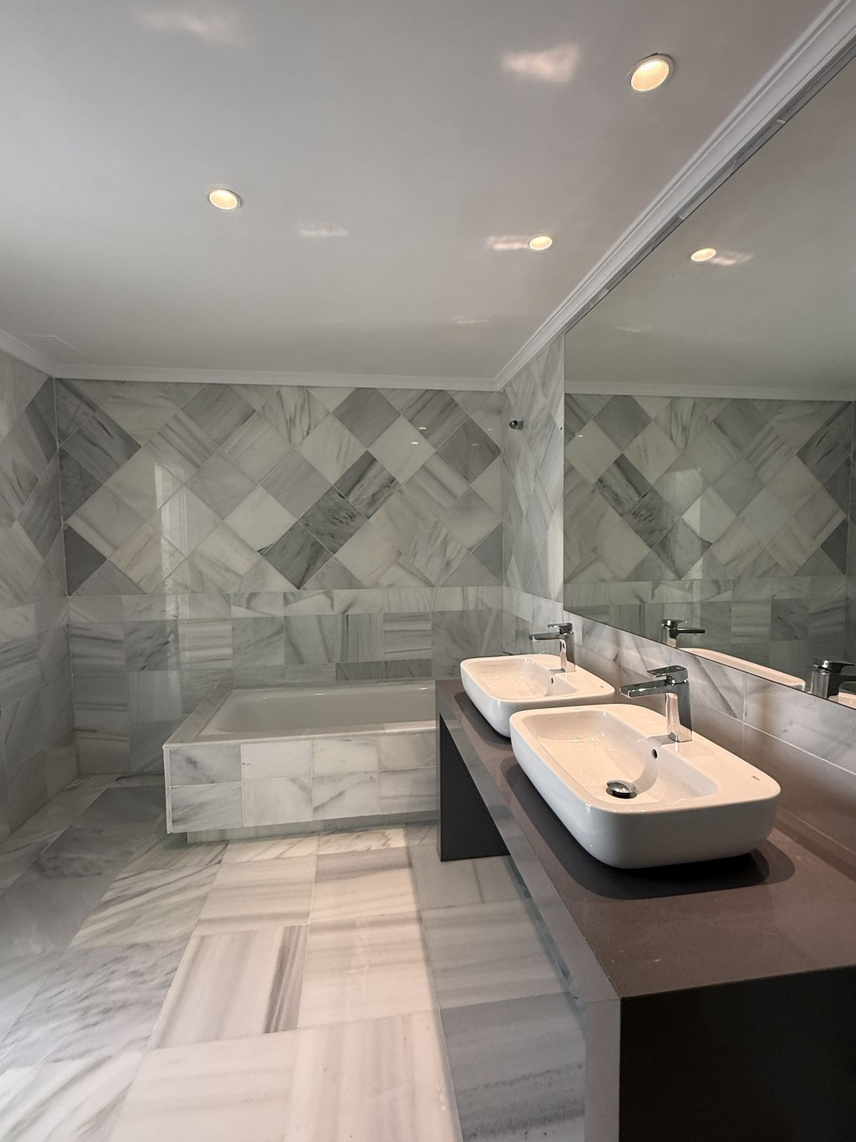 Te koop Gelijkvloers appartement Costa Del Sol Benahavís € 800.000,-