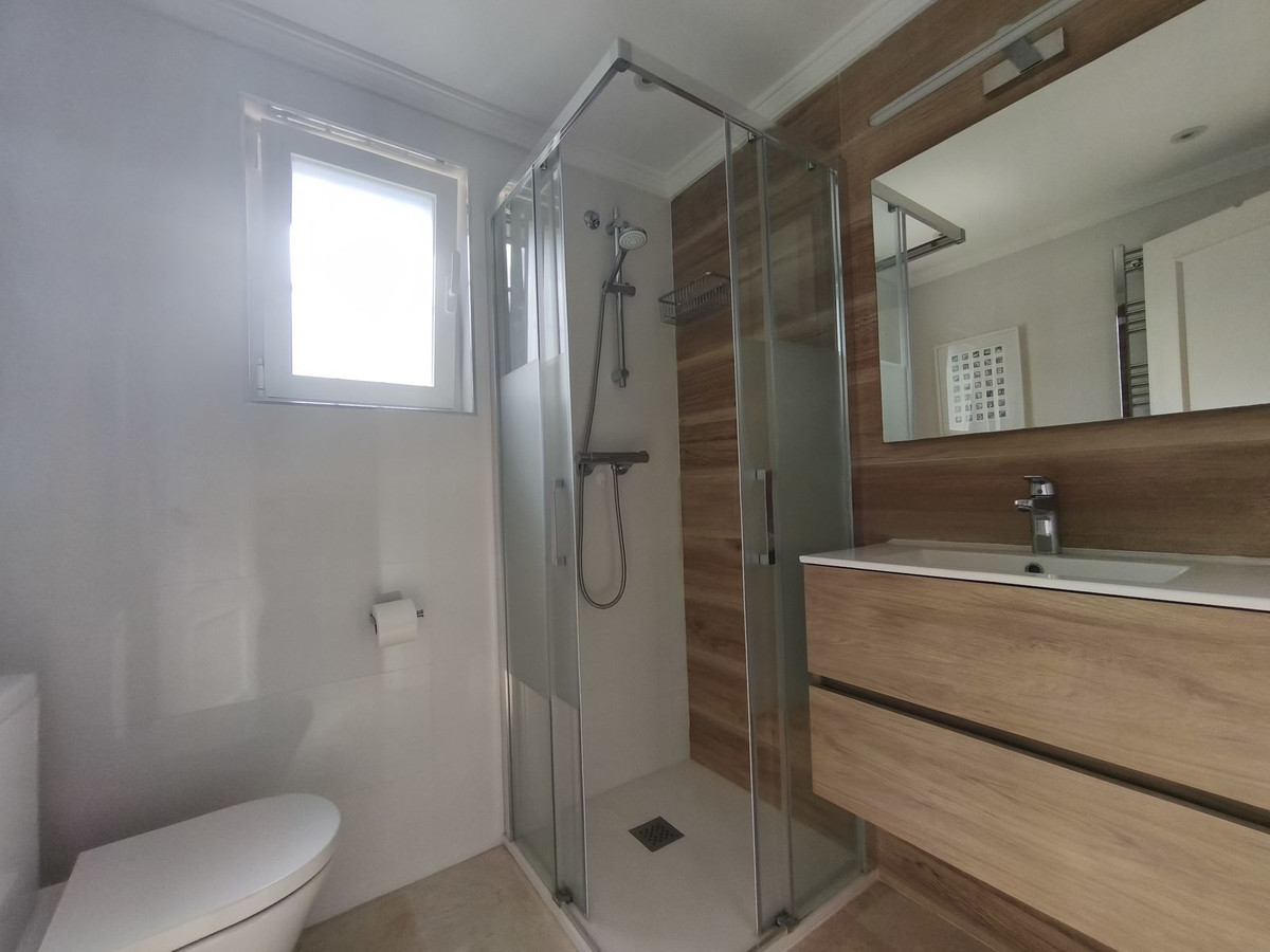 Te koop Half vrijstaand huis Costa Del Sol Estepona € 849.000,-