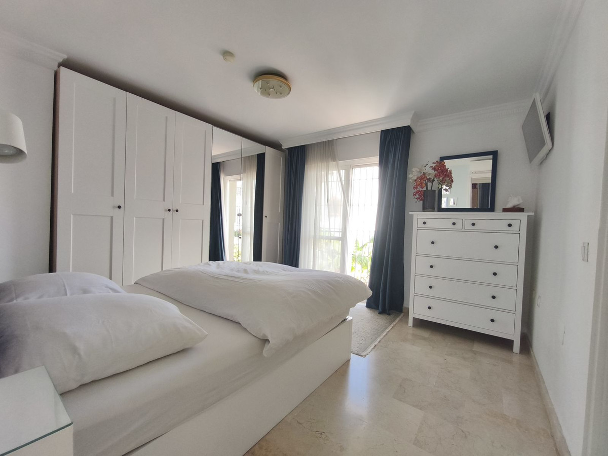 Te koop Half vrijstaand huis Costa Del Sol Estepona € 849.000,-
