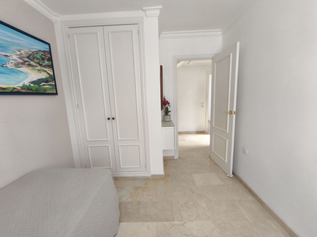 Te koop Half vrijstaand huis Costa Del Sol Estepona € 849.000,-