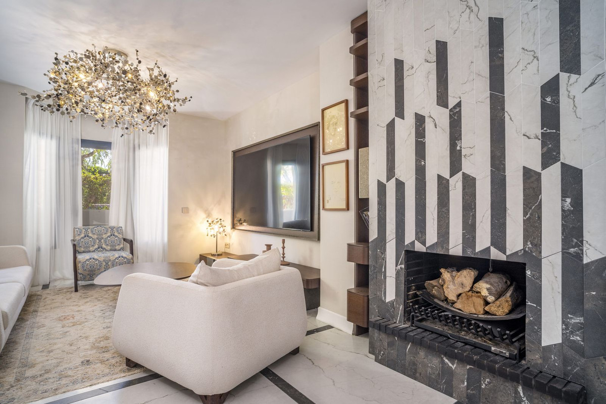 Te koop Gelijkvloers appartement Costa Del Sol Nueva Andalucía € 595.000,-