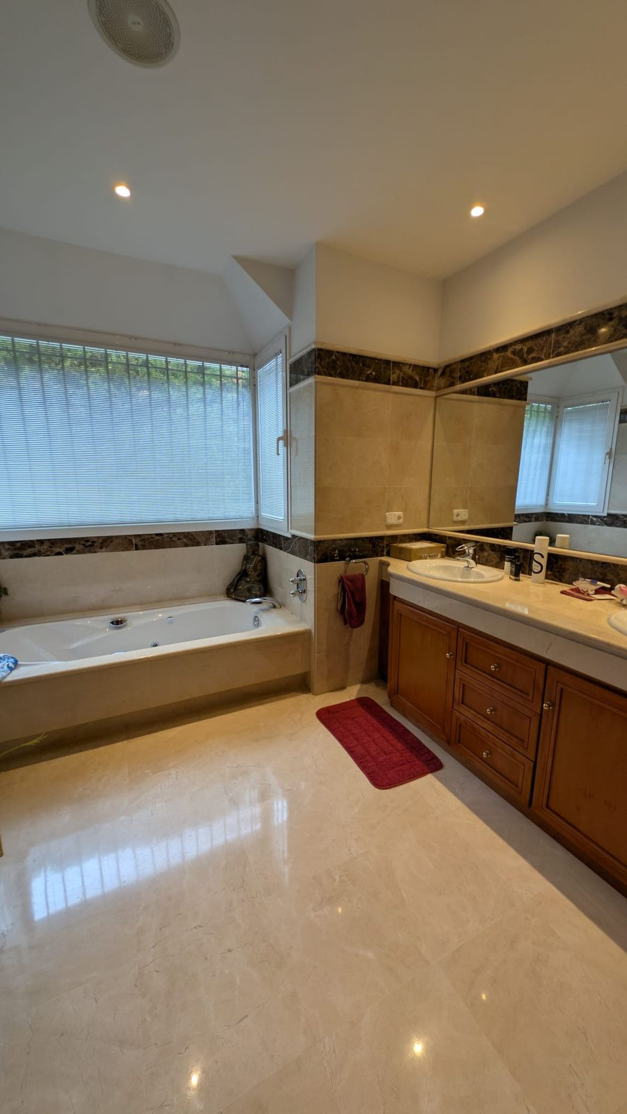 Te koop Vrijstaande Villa Costa Del Sol Aloha € 4.495.000,-