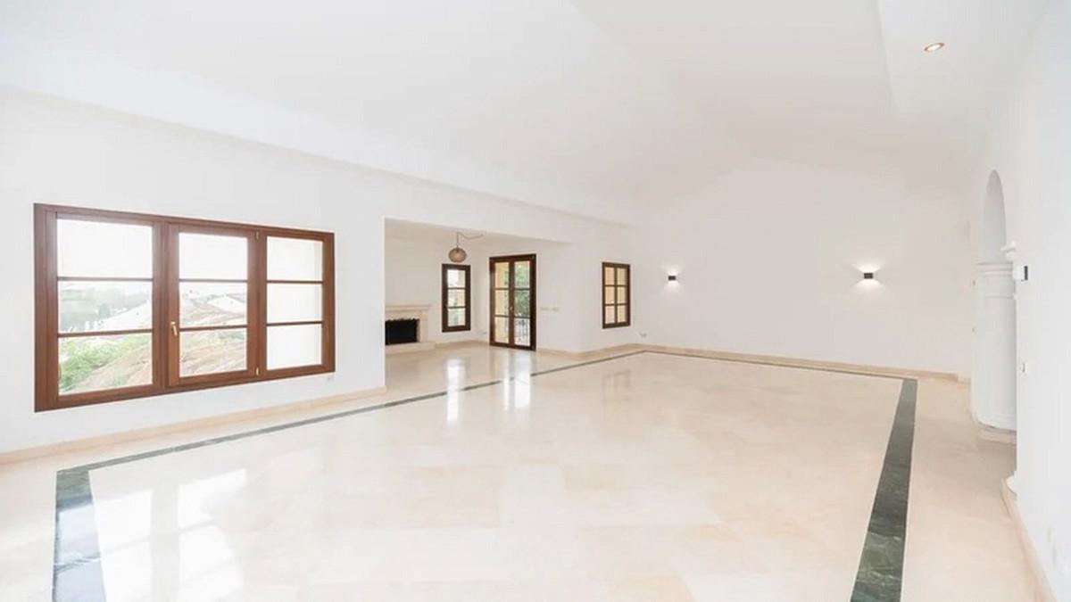 Te koop Vrijstaande Villa Costa Del Sol Nueva Andalucía € 2.365.000,-