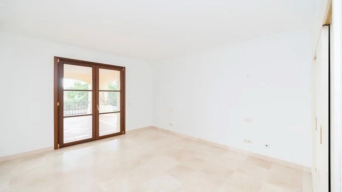 Te koop Vrijstaande Villa Costa Del Sol Nueva Andalucía € 2.365.000,-