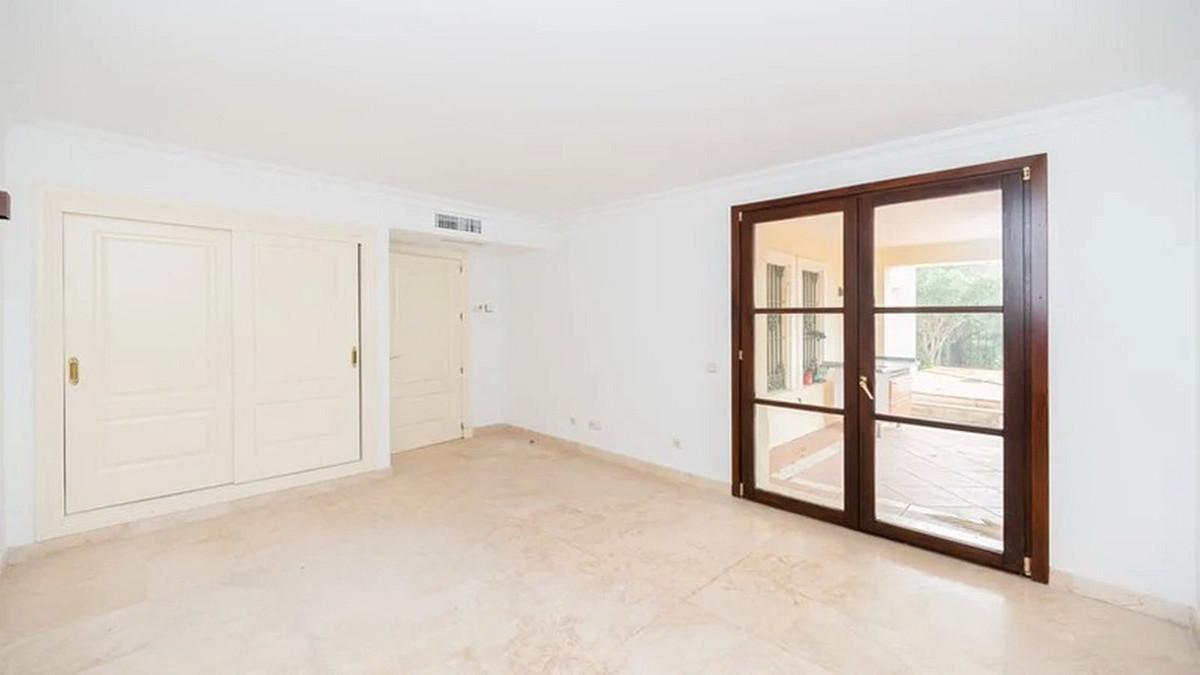 Te koop Vrijstaande Villa Costa Del Sol Nueva Andalucía € 2.365.000,-