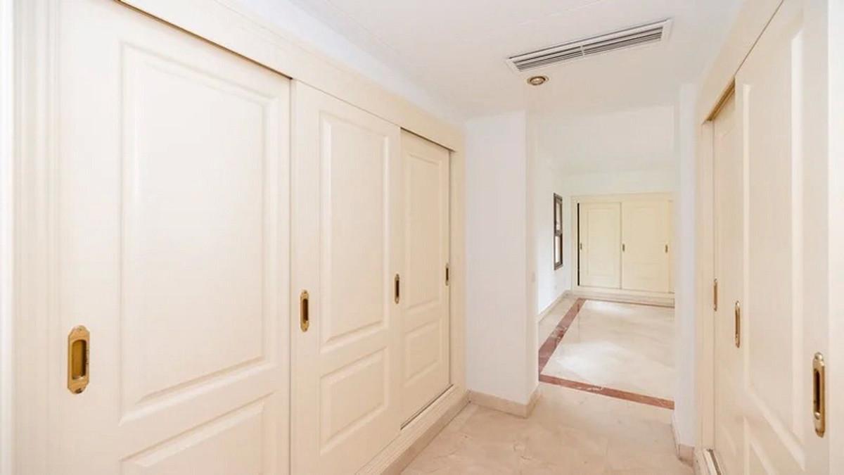 Te koop Vrijstaande Villa Costa Del Sol Nueva Andalucía € 2.365.000,-