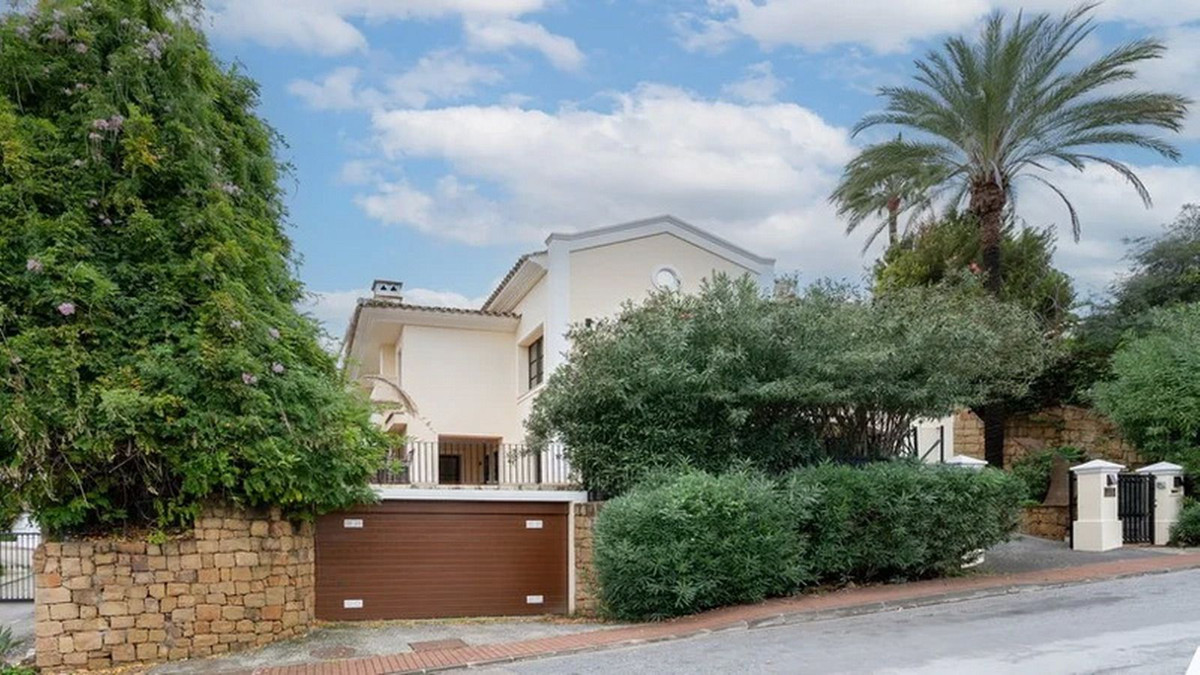 Te koop Vrijstaande Villa Costa Del Sol Nueva Andalucía € 2.365.000,-