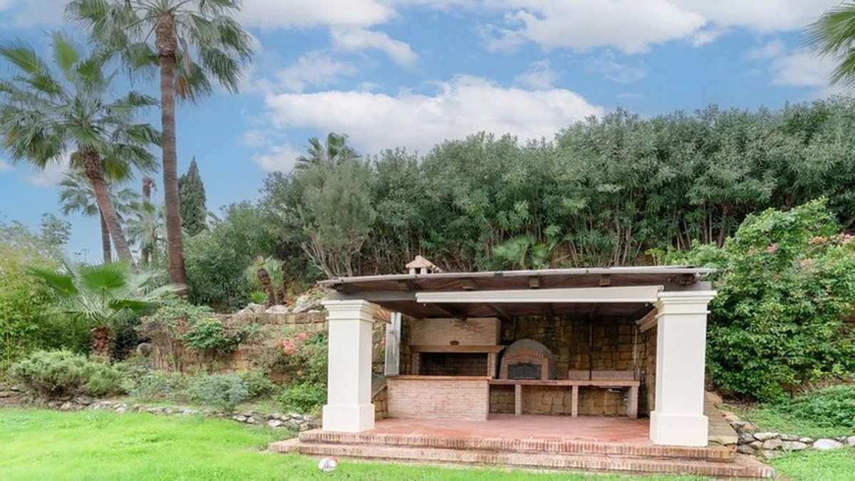 Te koop Vrijstaande Villa Costa Del Sol Nueva Andalucía € 2.365.000,-