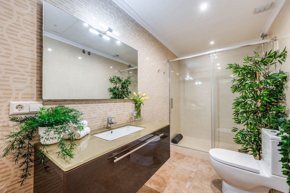 Te koop Vrijstaande Villa Costa Del Sol Marbesa € 2.400.000,-