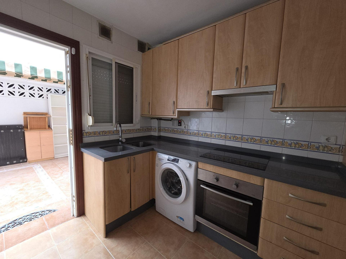 Te koop Herenhuis Costa Del Sol Chilches € 410.000,-