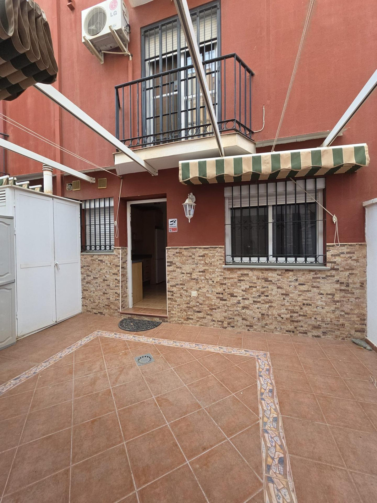 Te koop Herenhuis Costa Del Sol Chilches € 410.000,-