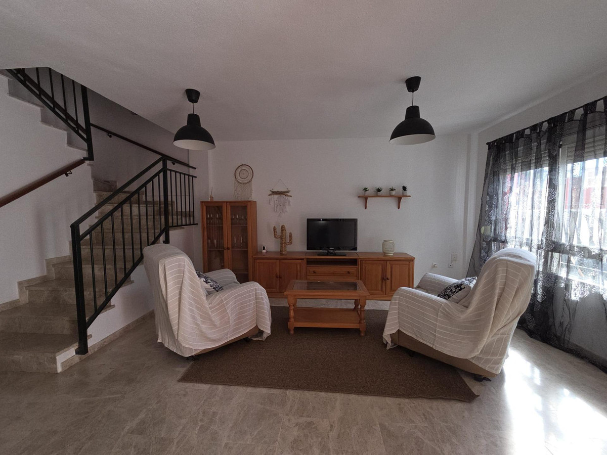 Te koop Herenhuis Costa Del Sol Chilches € 410.000,-