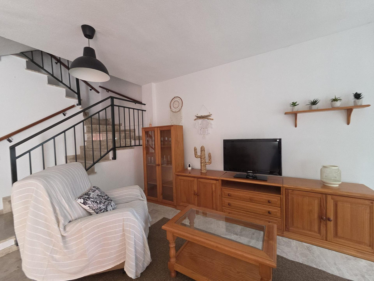 Te koop Herenhuis Costa Del Sol Chilches € 410.000,-