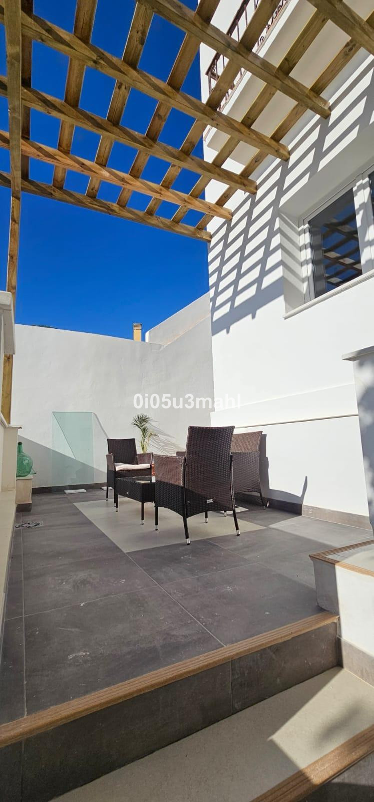 Te koop Middle Floor Apartment Costa Del Sol Málaga € 645.000,-