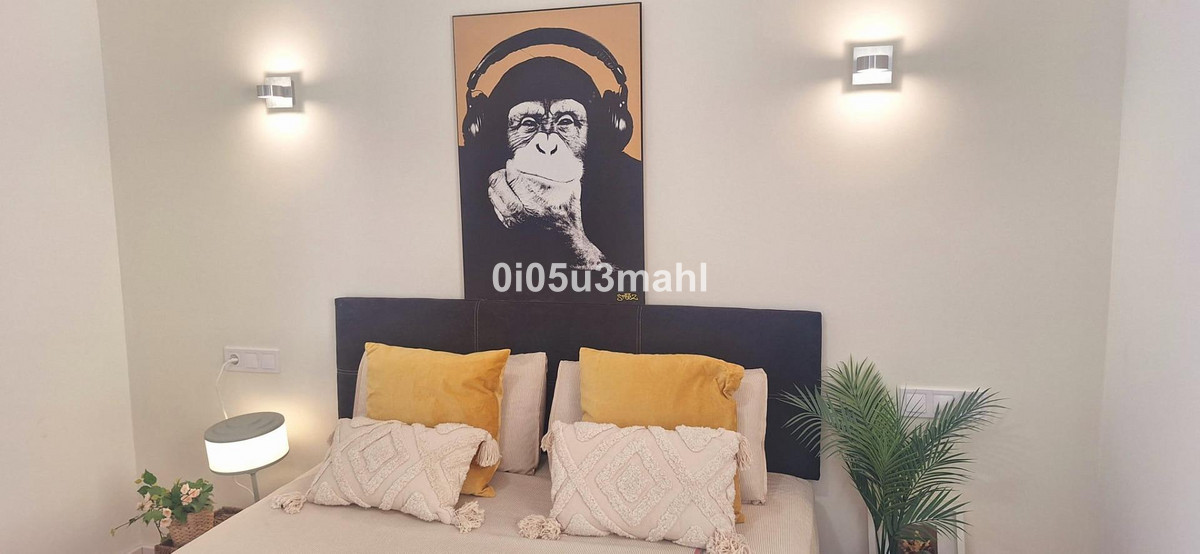 Te koop Middle Floor Apartment Costa Del Sol Málaga € 645.000,-