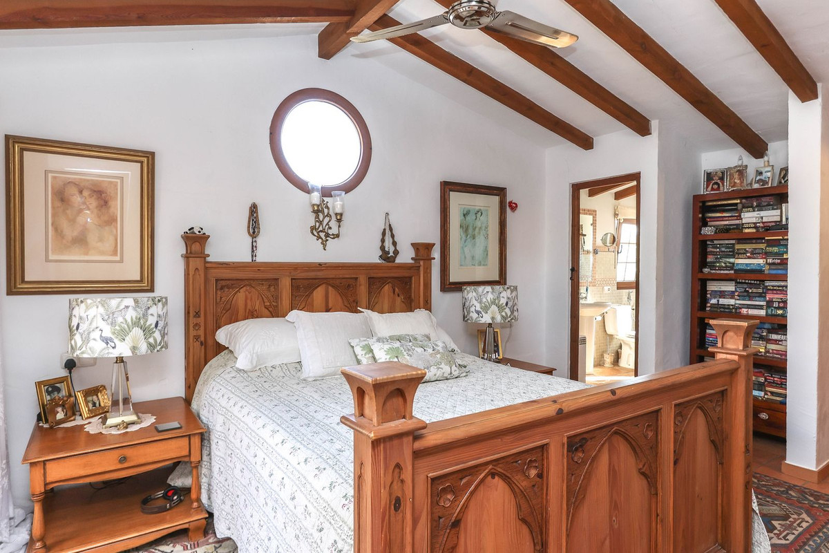 Te koop Vrijstaande Villa Costa Del Sol Casarabonela € 349.000,-