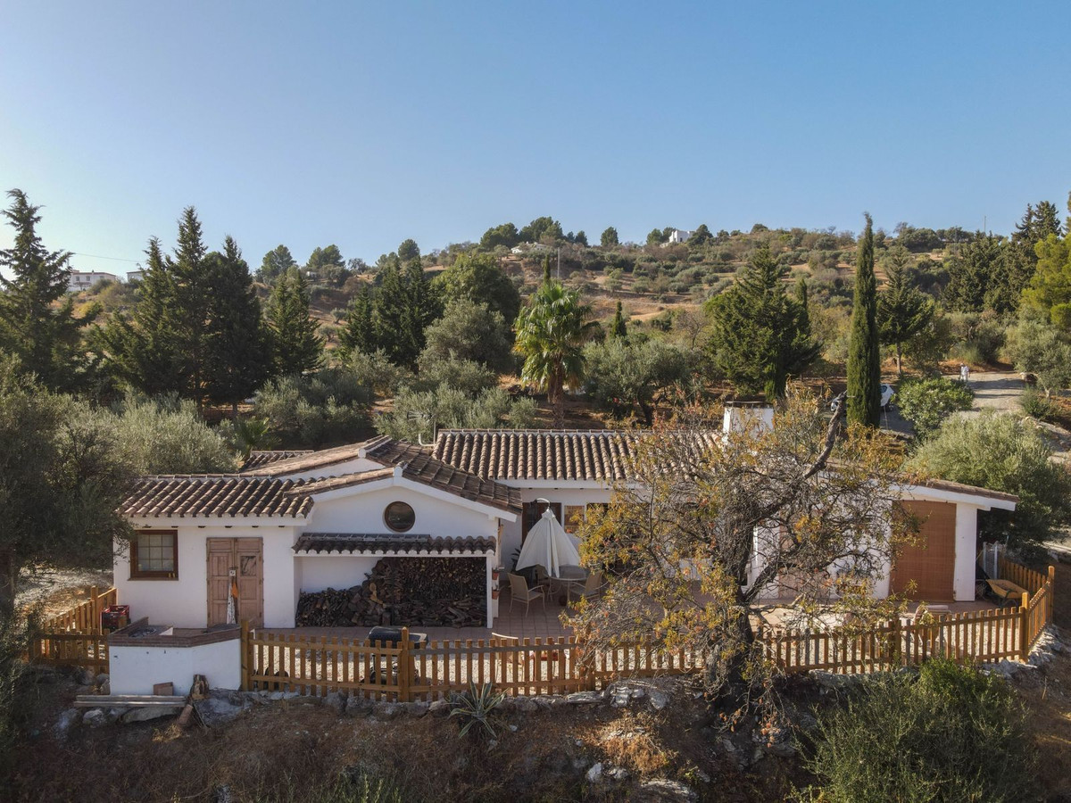 Te koop Vrijstaande Villa Costa Del Sol Casarabonela € 349.000,-