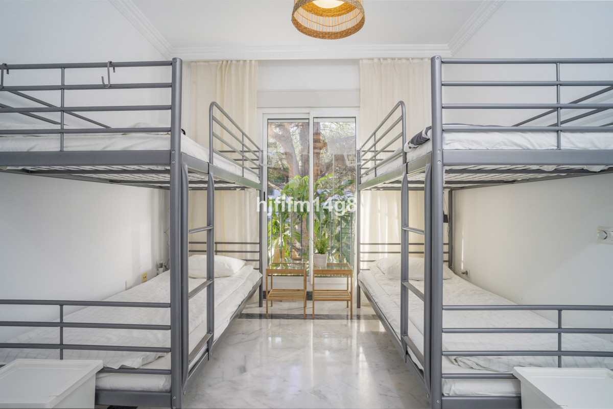 Te koop Middle Floor Apartment Costa Del Sol Nueva Andalucía € 425.000,-