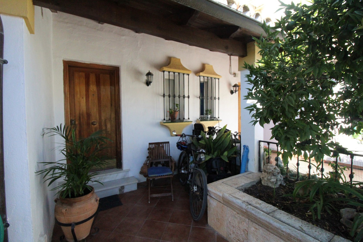 Te koop Herenhuis Costa Del Sol Estepona € 550.000,-