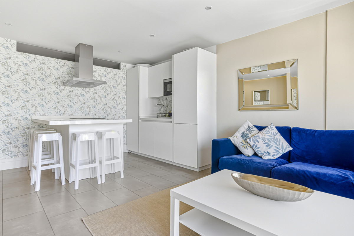 Te koop Middle Floor Apartment Costa Del Sol Puerto Banús € 635.000,-