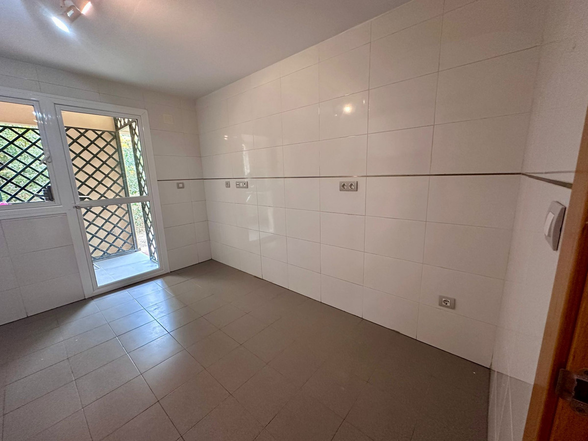 Te koop Gelijkvloers appartement Costa Del Sol Estepona € 345.000,-