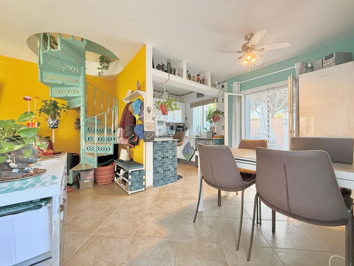 Te koop Half vrijstaand huis Costa Del Sol Calahonda € 499.000,-