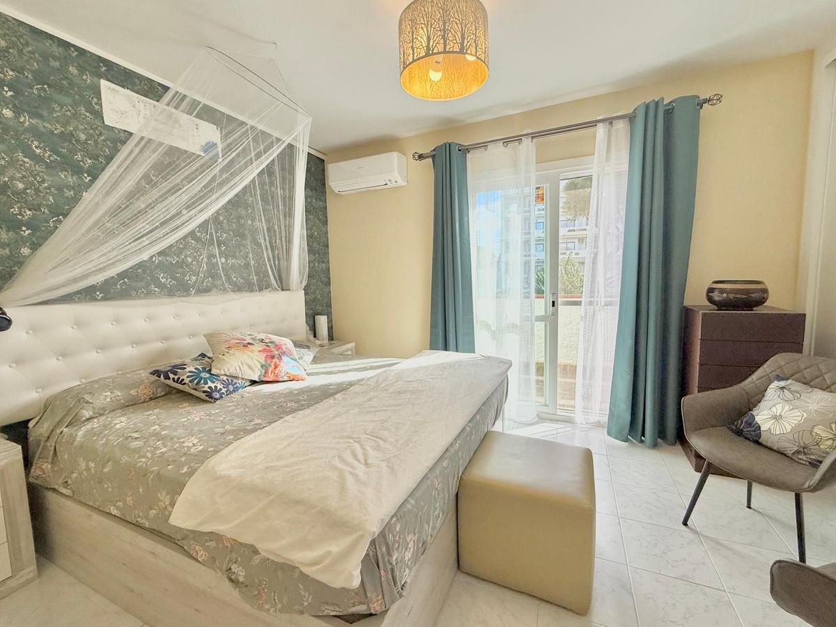 Te koop Half vrijstaand huis Costa Del Sol Calahonda € 499.000,-