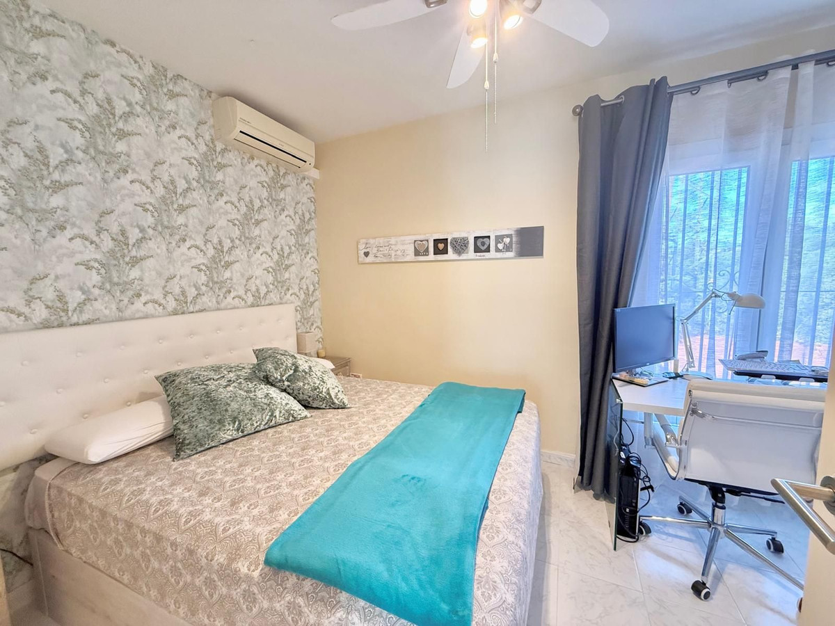 Te koop Half vrijstaand huis Costa Del Sol Calahonda € 499.000,-