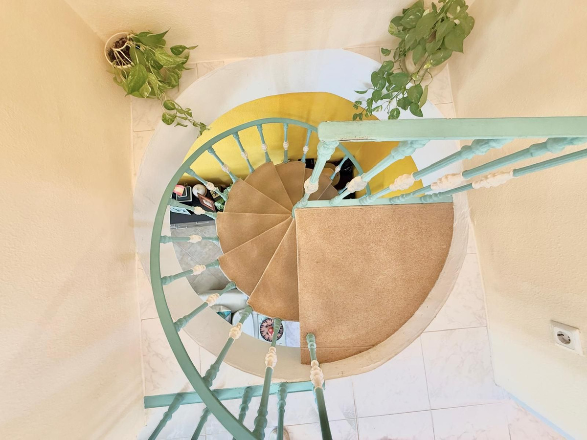 Te koop Half vrijstaand huis Costa Del Sol Calahonda € 499.000,-