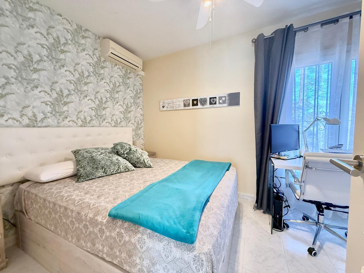 Te koop Half vrijstaand huis Costa Del Sol Calahonda € 499.000,-