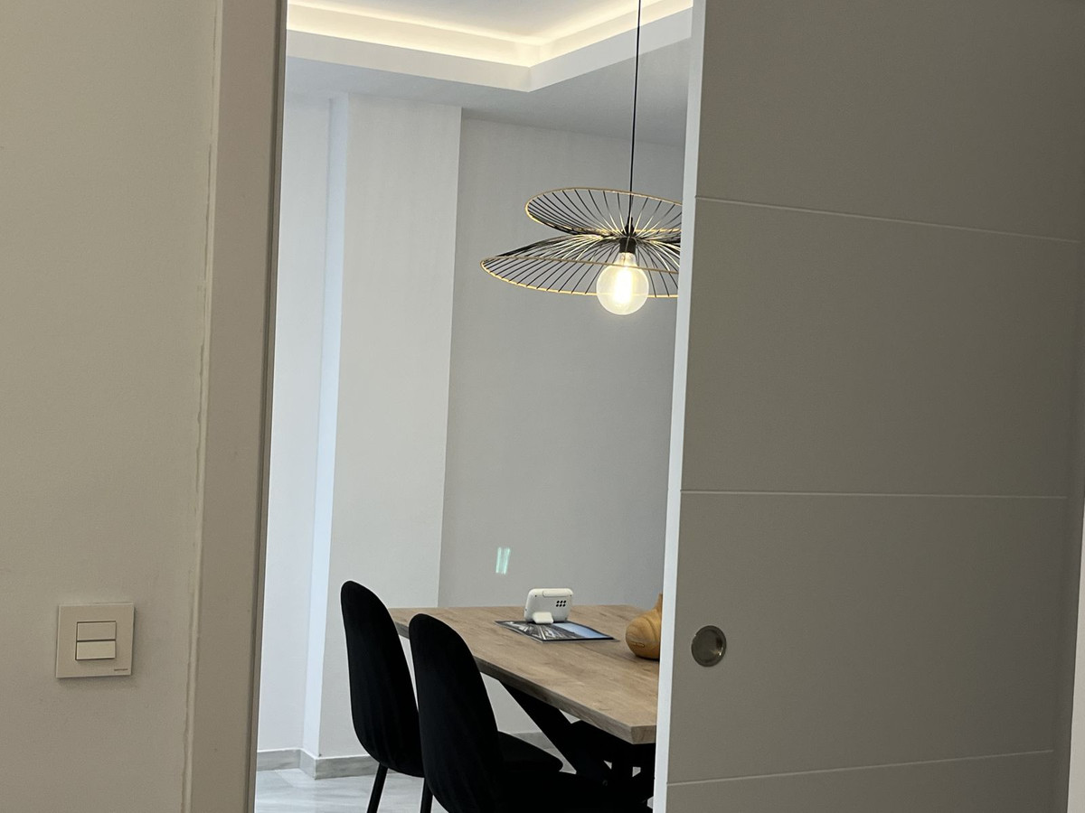 Te koop Middle Floor Apartment Costa Del Sol Casares € 285.000,-