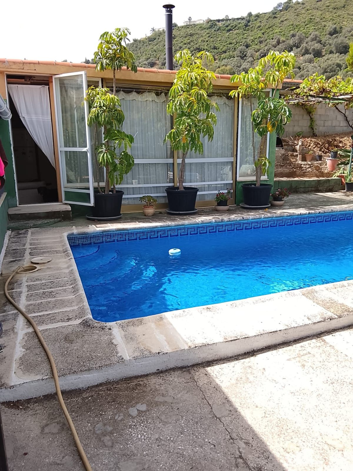 Te koop Finca - Cortijo Costa Del Sol Altos De Los Monteros € 270.000,-