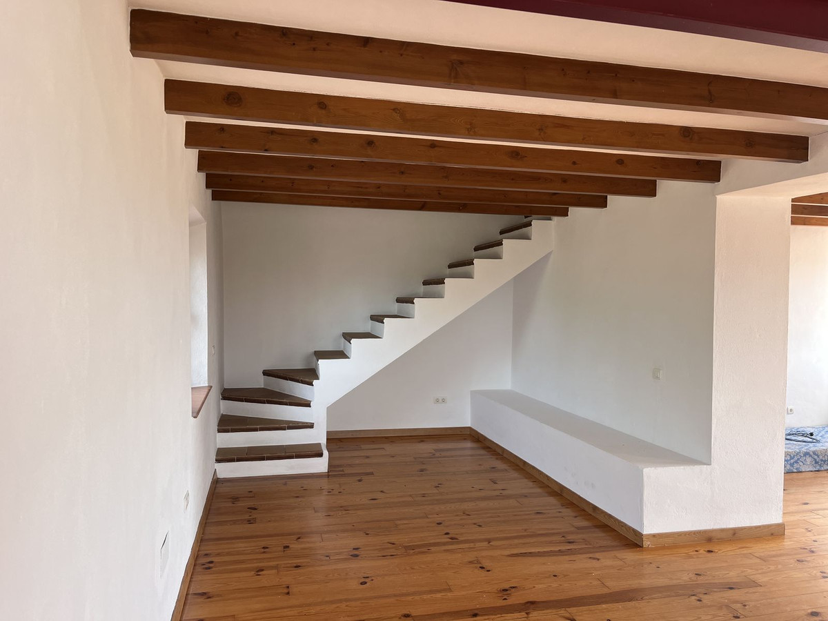 Te koop Finca - Cortijo Costa Del Sol Almogía € 299.000,-