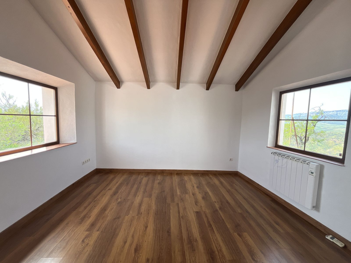 Te koop Finca - Cortijo Costa Del Sol Almogía € 299.000,-