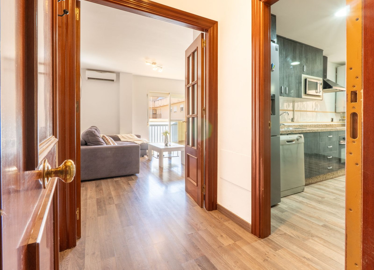 Te koop Middle Floor Apartment Costa Del Sol Las Lagunas € 310.000,-