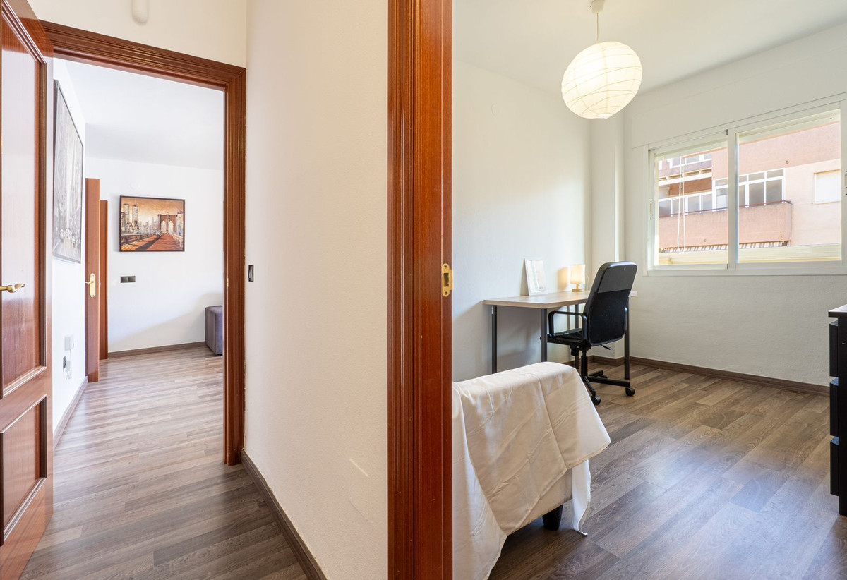 Te koop Middle Floor Apartment Costa Del Sol Las Lagunas € 310.000,-