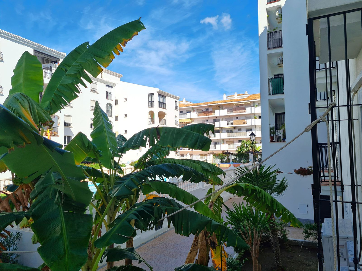 Te koop Middle Floor Apartment Costa Del Sol San Luis De Sabinillas € 320.000,-