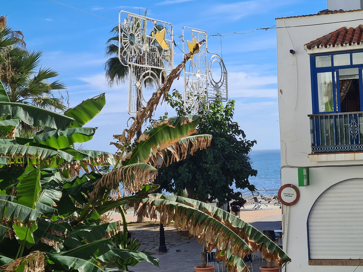 Te koop Middle Floor Apartment Costa Del Sol San Luis De Sabinillas € 320.000,-